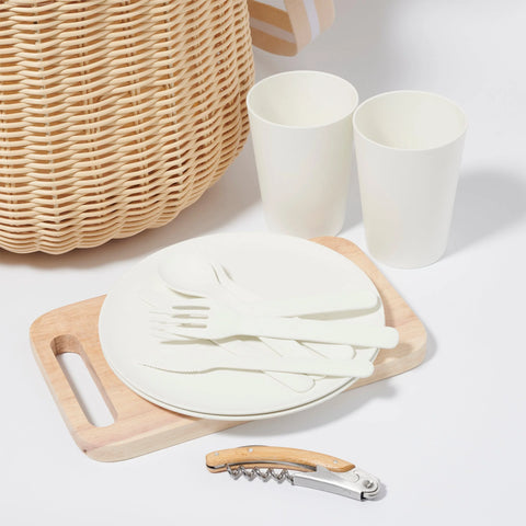 Picnic basket