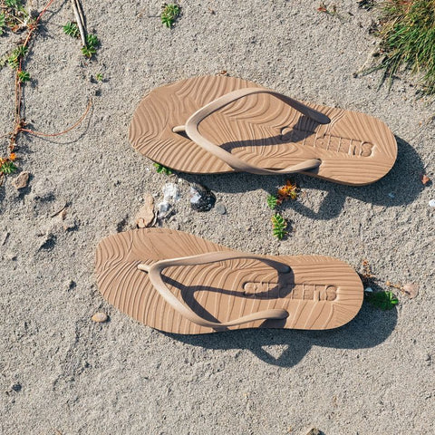 Sleepers flip flops