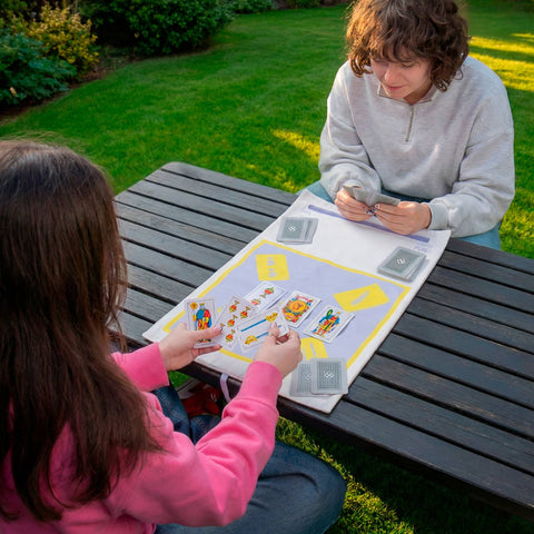 Portable tabletop game Spanish deck