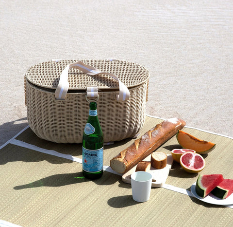 Picnic basket