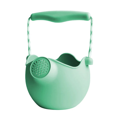 Scrunch watering can